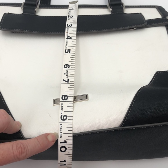 Chaps Black and White Color Block Bag Purse - Picture 8 of 10